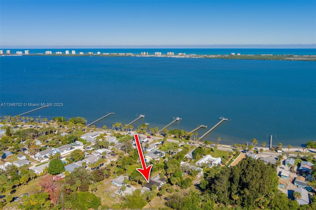 Photo of 4306 NE Indian River, Jensen Beach, FL 34957 (MLS # A11346702)