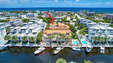 Townhouse in Lauderdale By The Sea FL 231 Garden Ct Ct.jpg