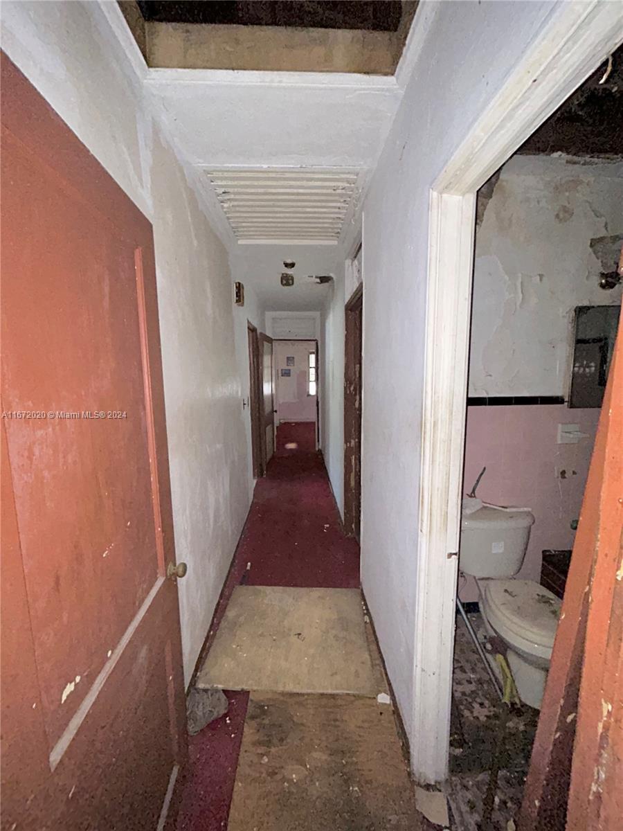 COLUMBIA PARK CORR PL - Residential