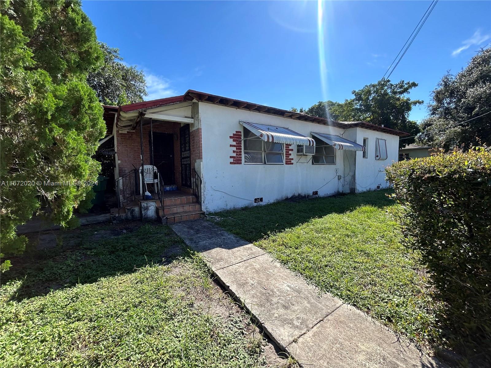 COLUMBIA PARK CORR PL - Residential