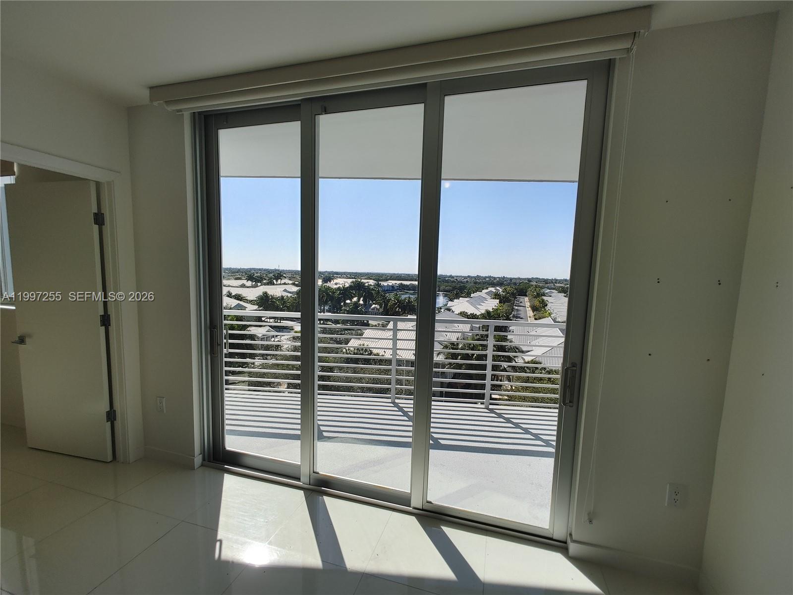 GRAND BAY COMMONS SOUTH - Residential Lease