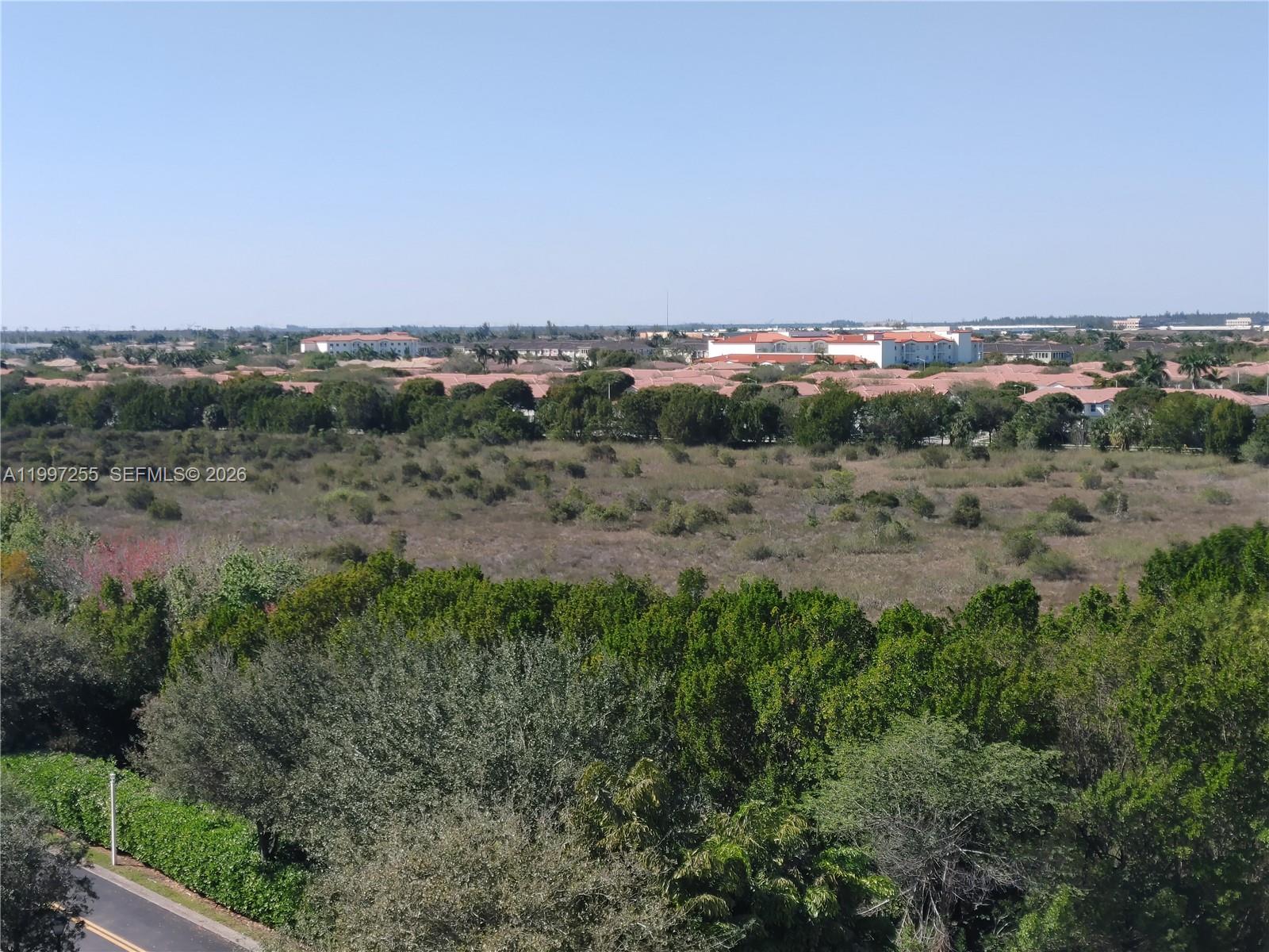 GRAND BAY COMMONS SOUTH - Residential Lease