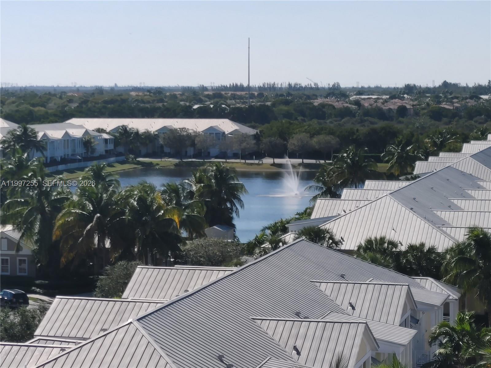 GRAND BAY COMMONS SOUTH - Residential Lease