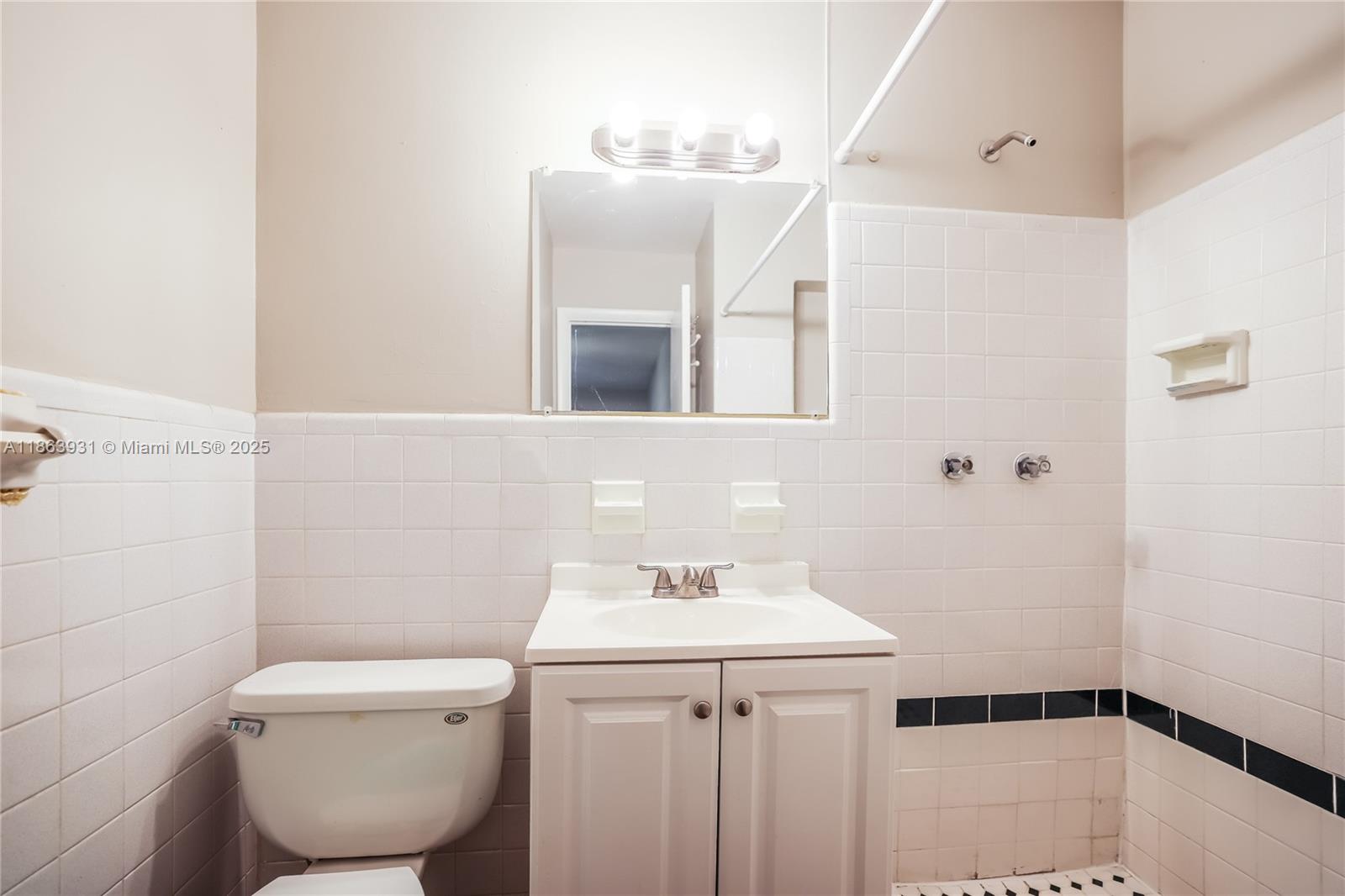 IBEC NEIGHBORHOOD NO 1 - Residential Lease