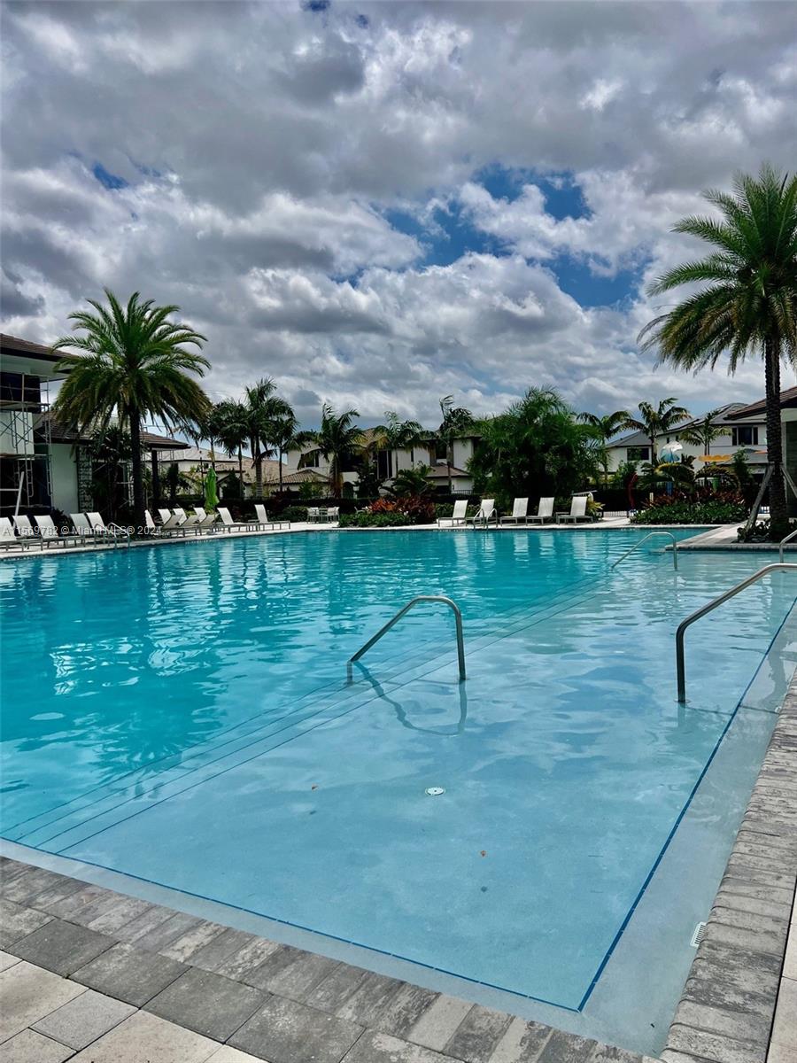 URBANA AT THE RESIDENCES - Residential