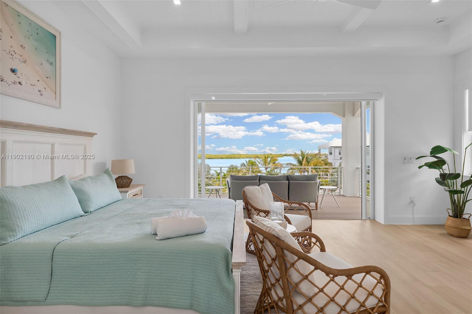 GRASSY KEY - Residential