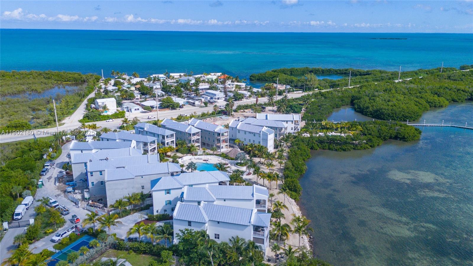 GRASSY KEY - Residential
