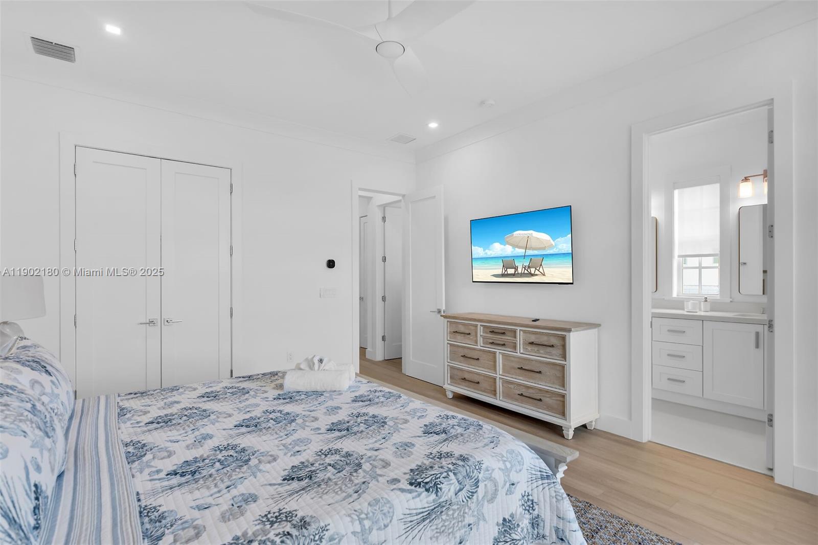 GRASSY KEY - Residential