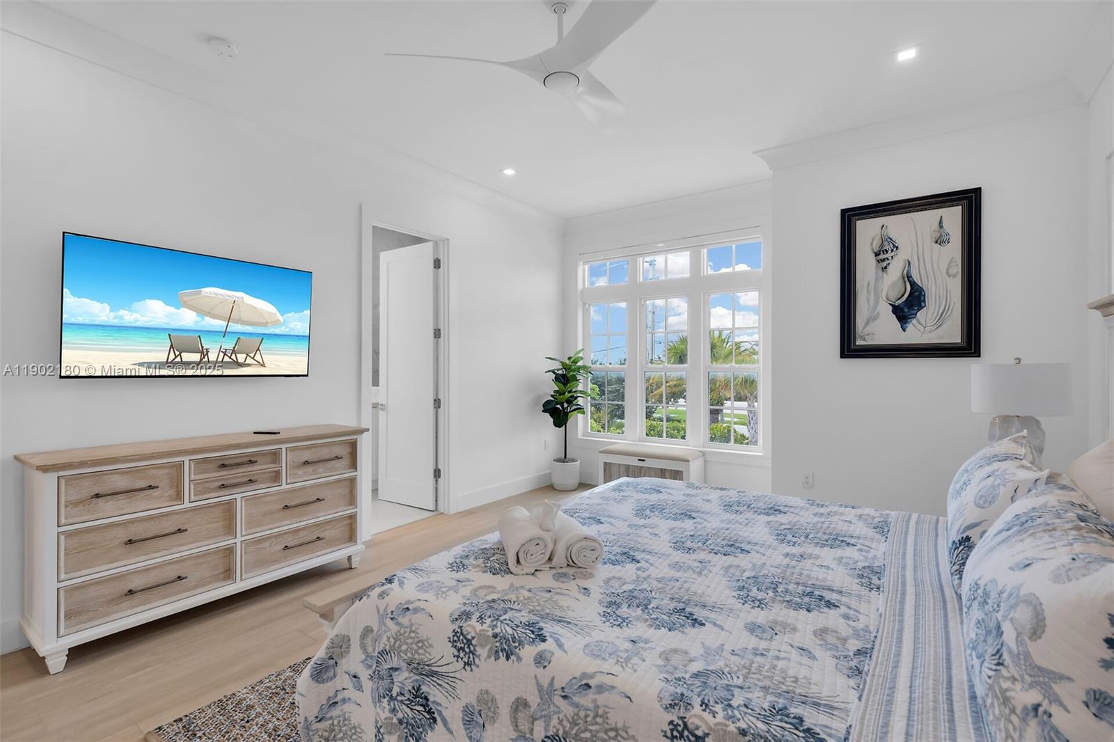 GRASSY KEY - Residential