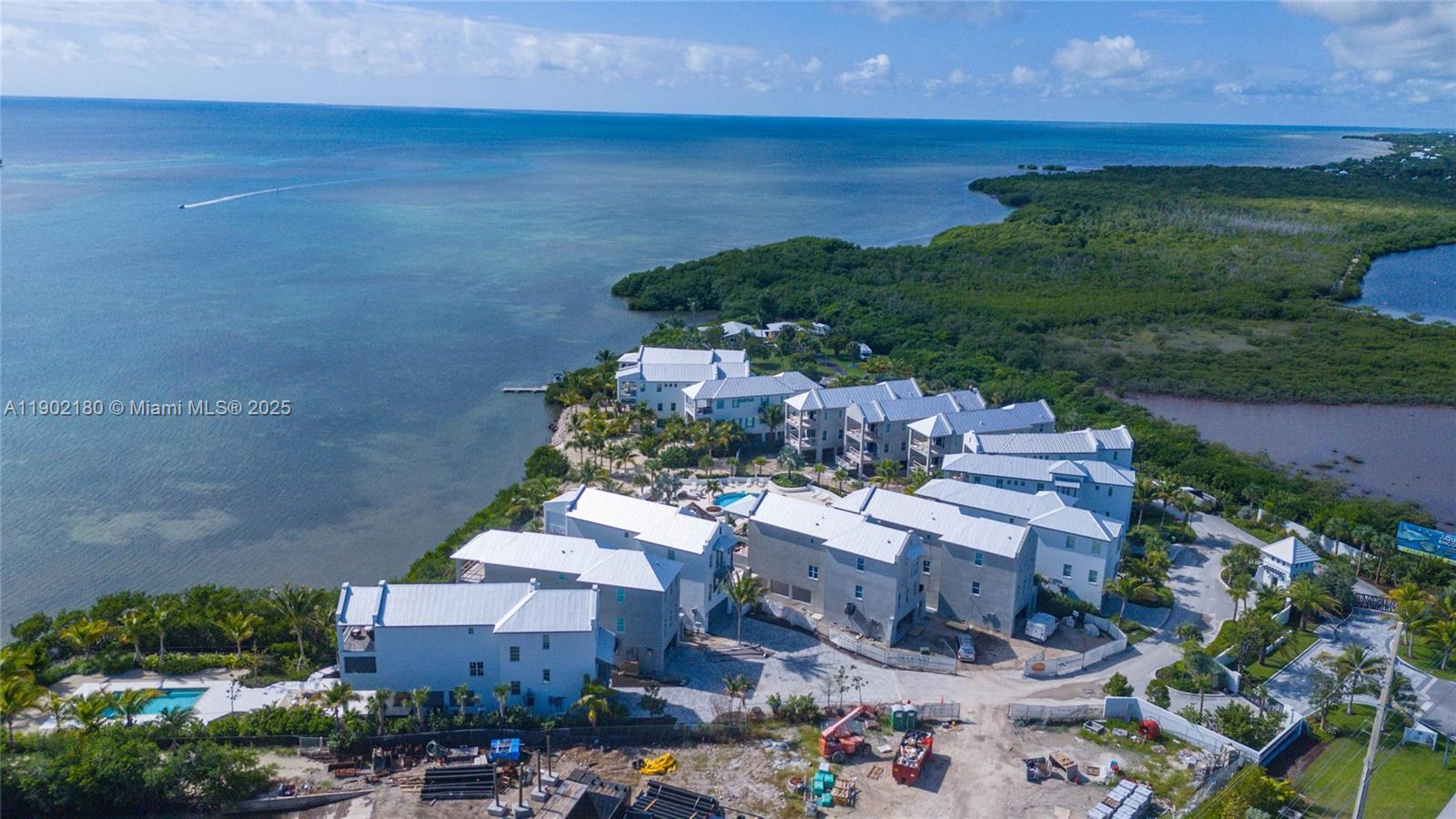 GRASSY KEY - Residential