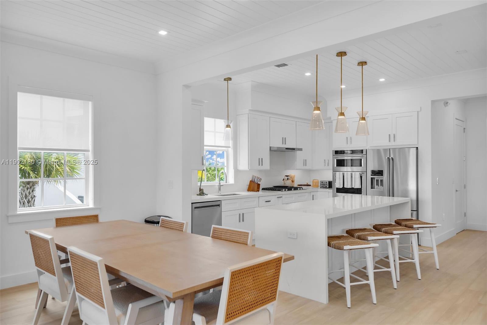 GRASSY KEY - Residential