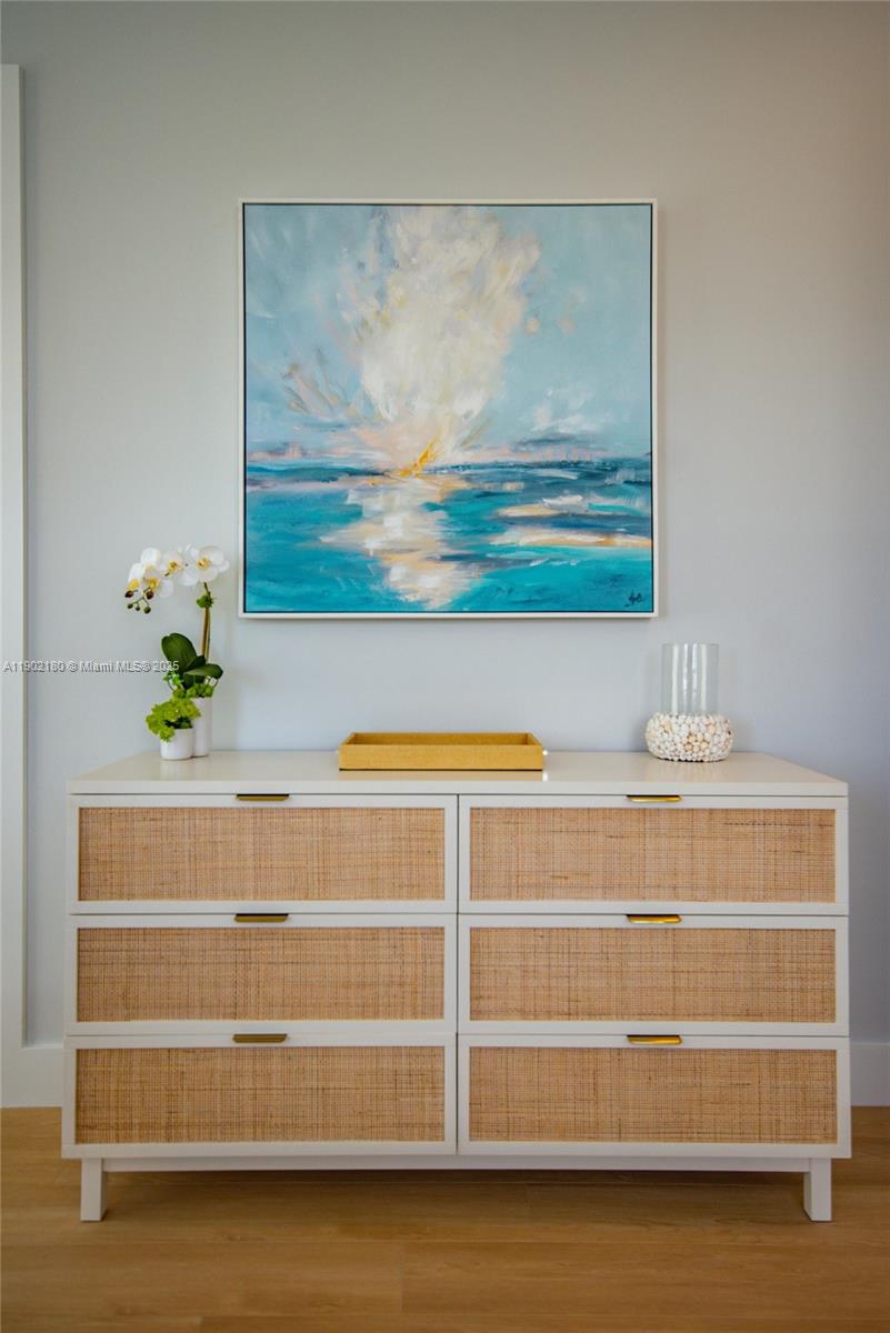 GRASSY KEY - Residential