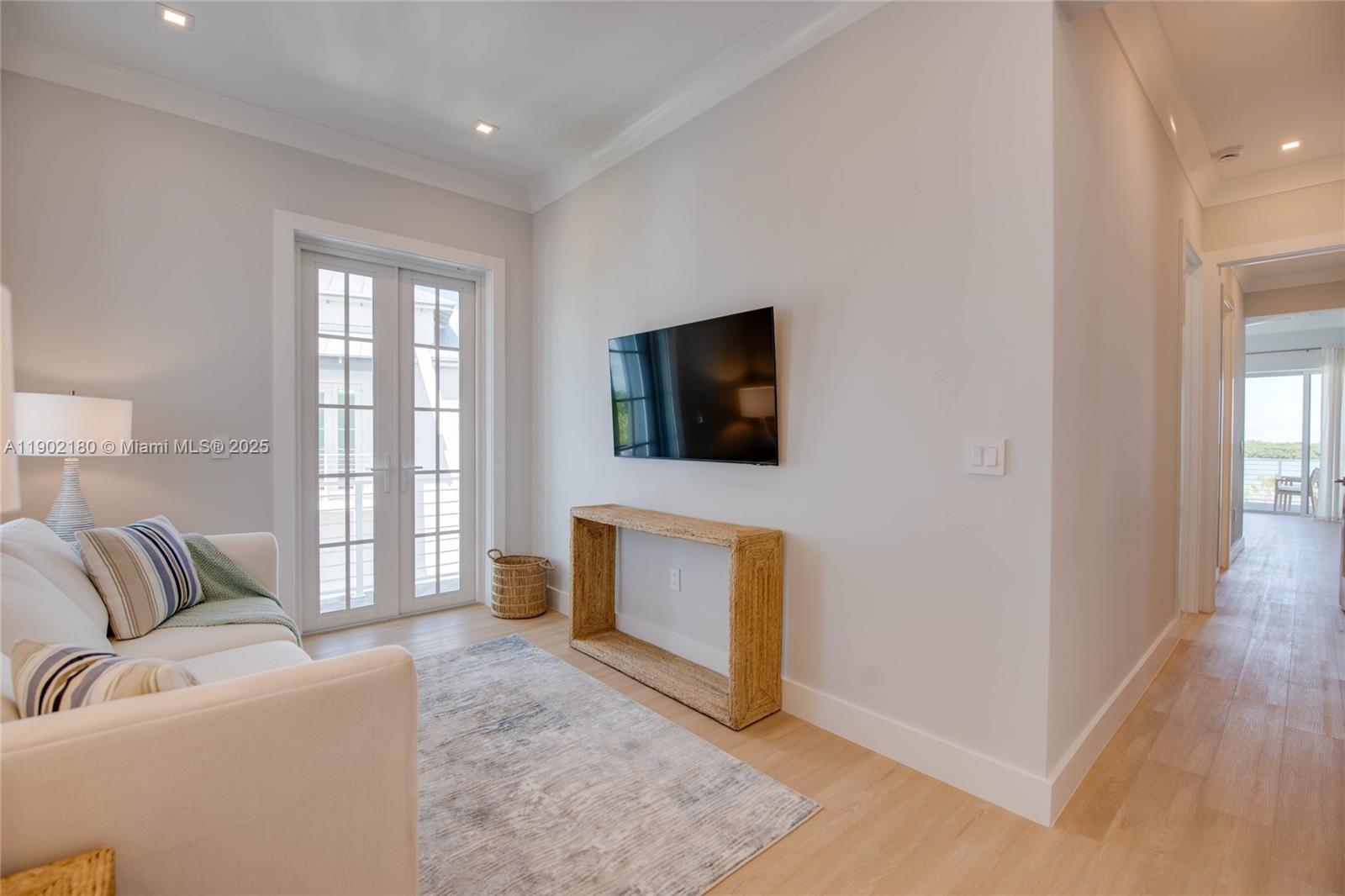 GRASSY KEY - Residential