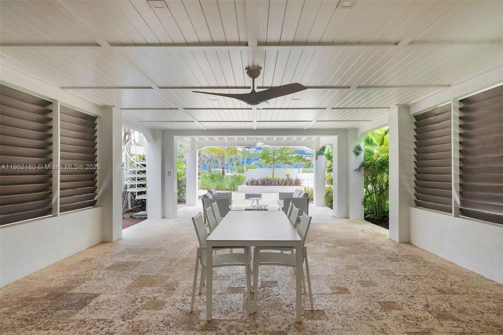 GRASSY KEY - Residential