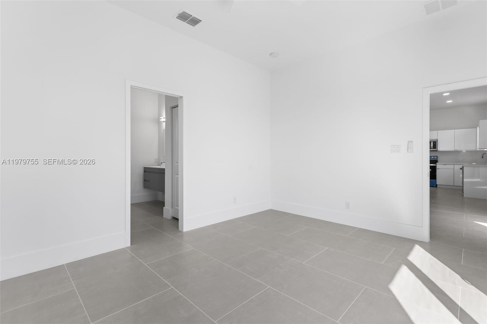 SOUTHWOOD - Residential