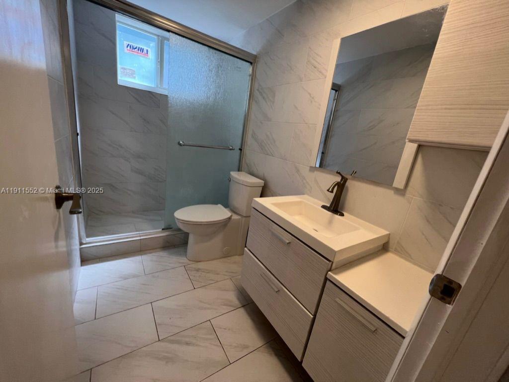 KEYSTONE GARDENS CONDO - Residential Lease