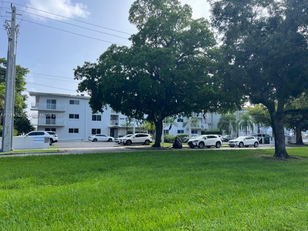 KEYSTONE GARDENS CONDO - Residential Lease