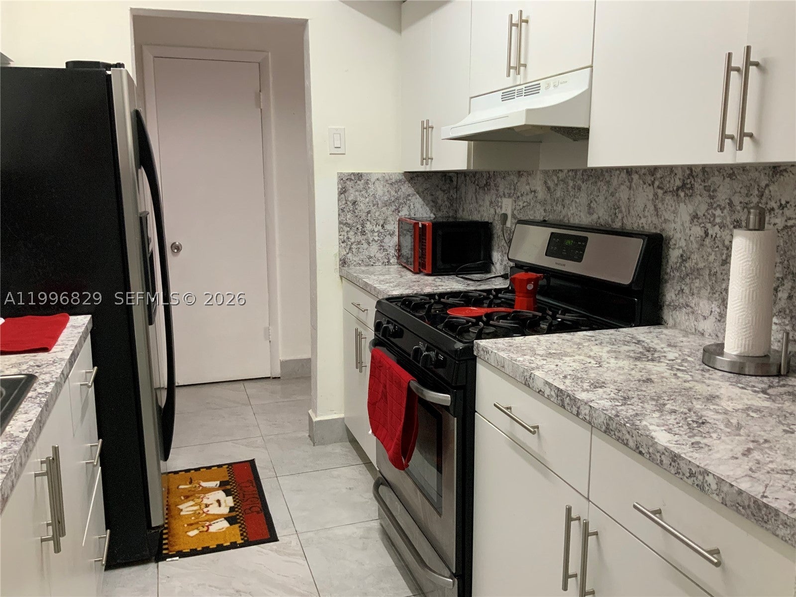 1300 W 53rd St 35