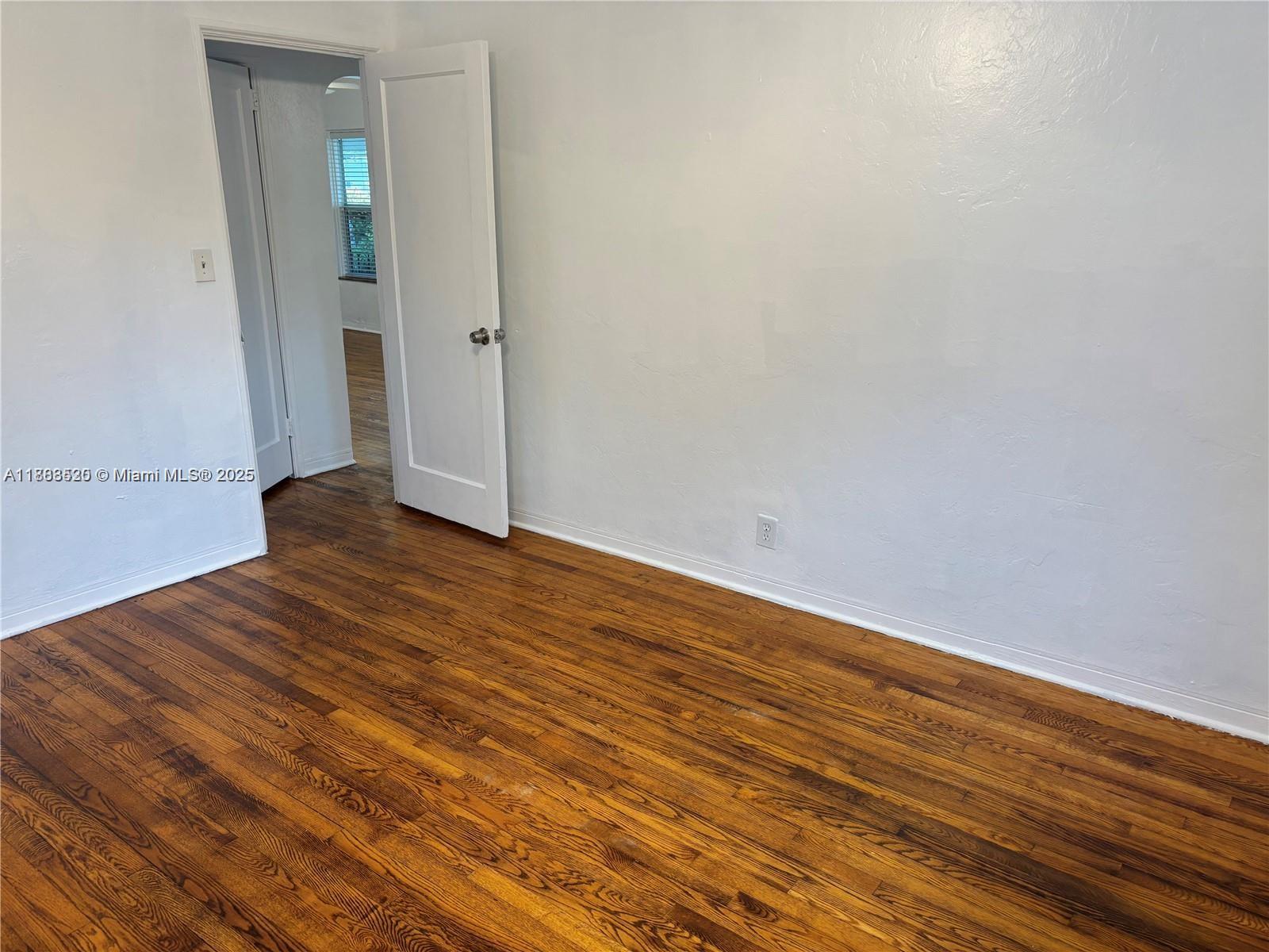 HOLLYWOOD SOUTH SIDE ADD - Residential Lease