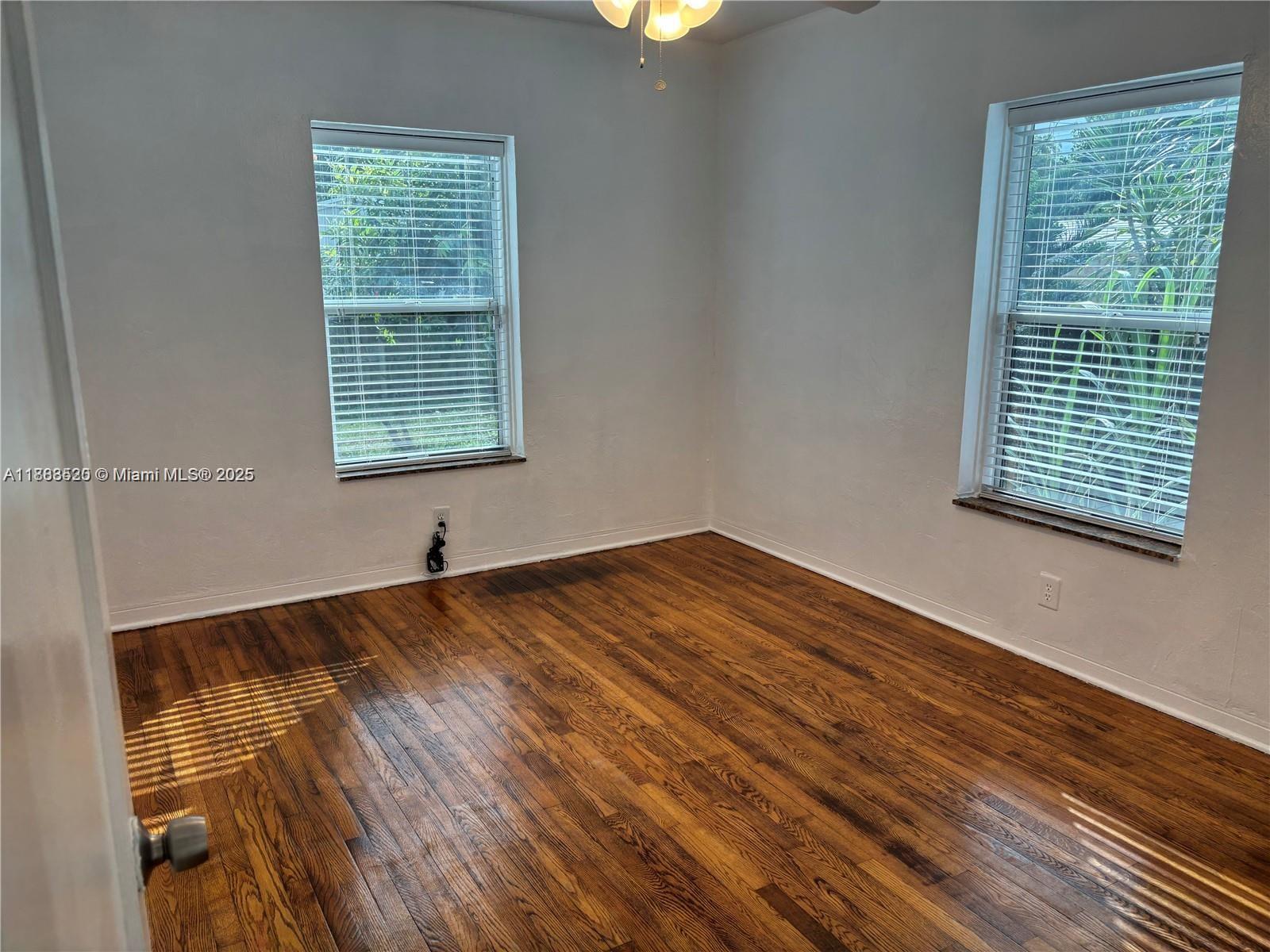 HOLLYWOOD SOUTH SIDE ADD - Residential Lease