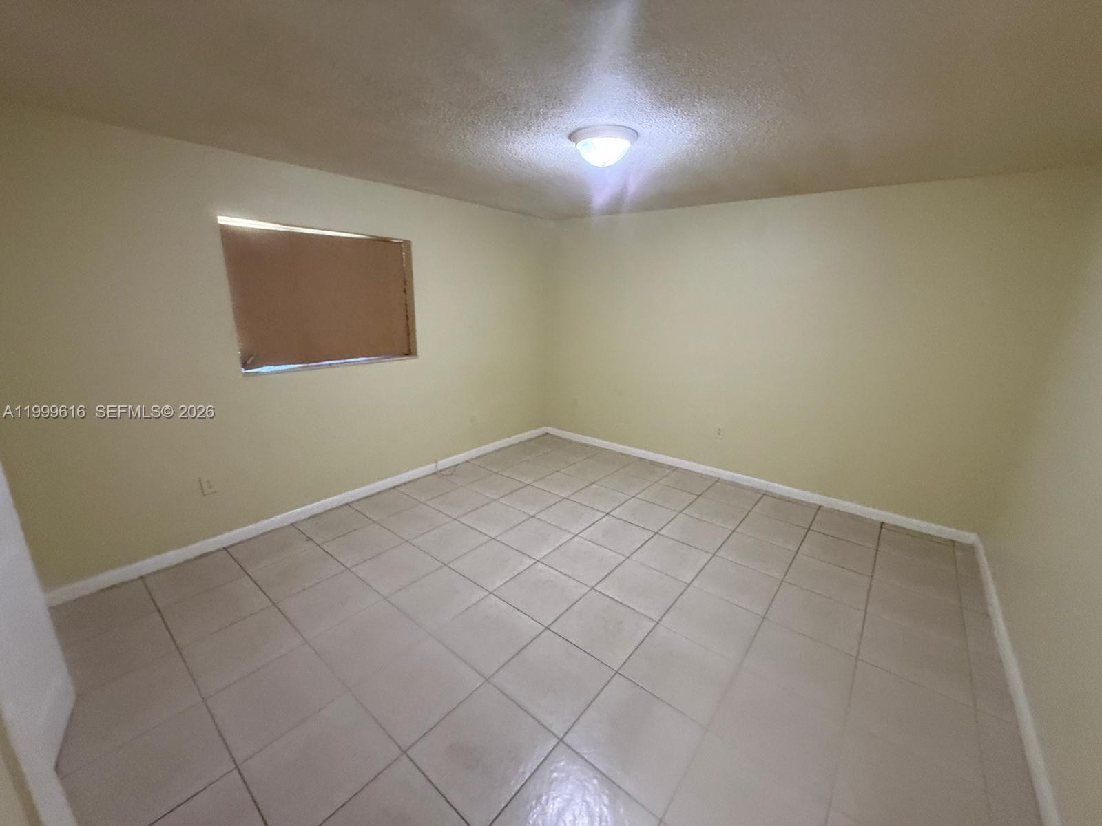 1225 W 30th St 26