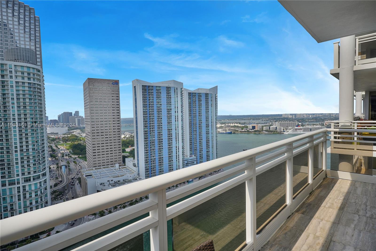 CARBONELL CONDO - Residential Lease