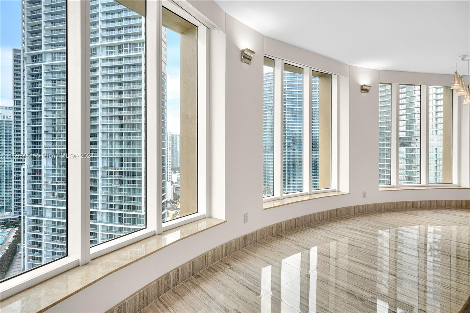 CARBONELL CONDO - Residential Lease