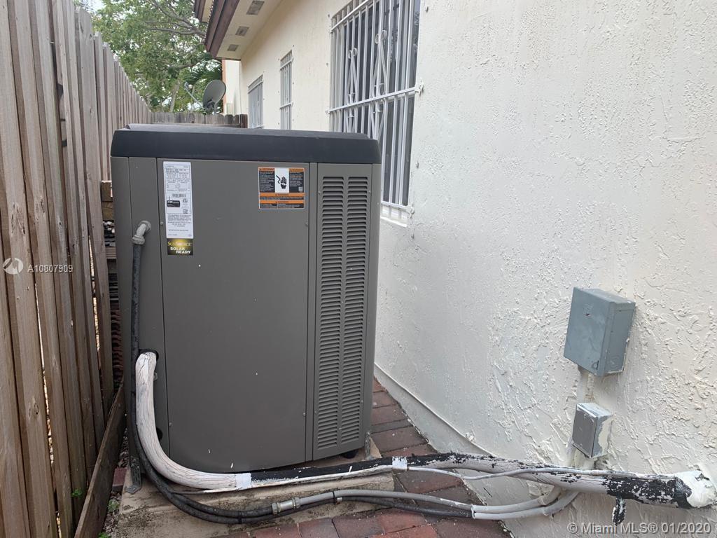 SILVER PALM HOMES - Residential