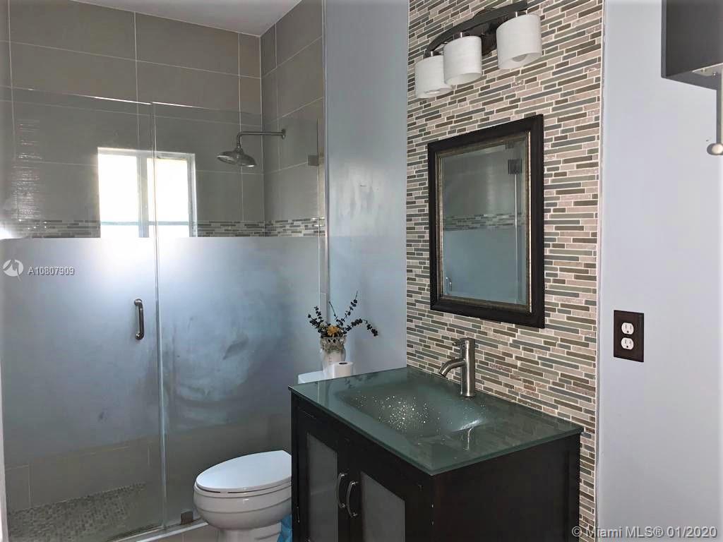 SILVER PALM HOMES - Residential