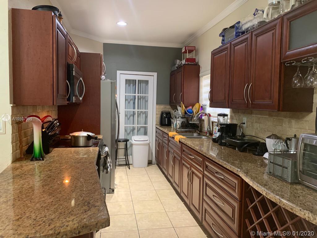 SILVER PALM HOMES - Residential