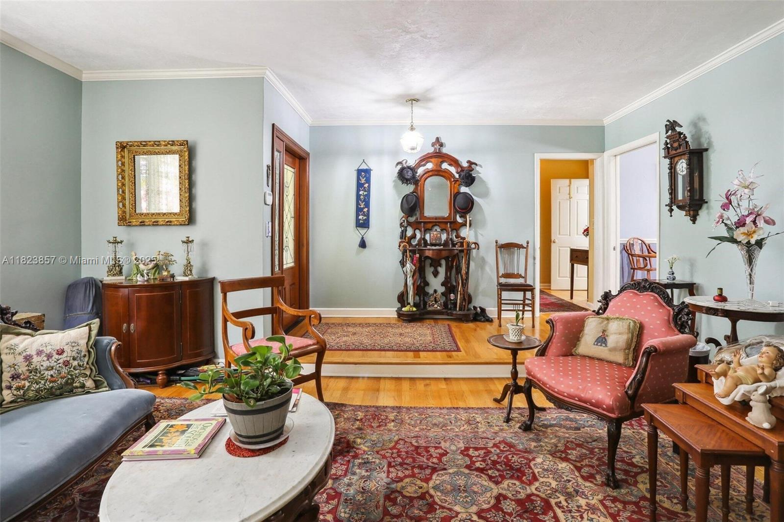 HELMS COUNTRY ESTATES RE- - Residential