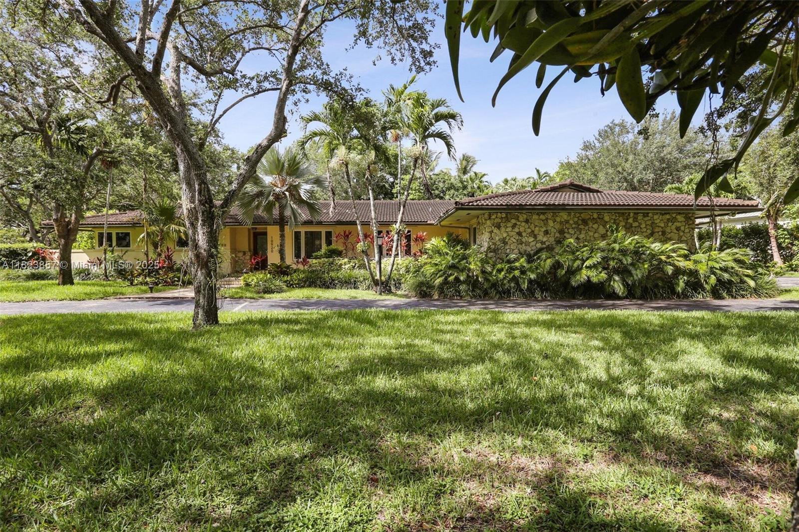 Property for Sale at 10920 Sw 68th Ave Rd, Pinecrest, Miami-Dade County, Florida - Bedrooms: 4 
Bathrooms: 3  - $3,500,000