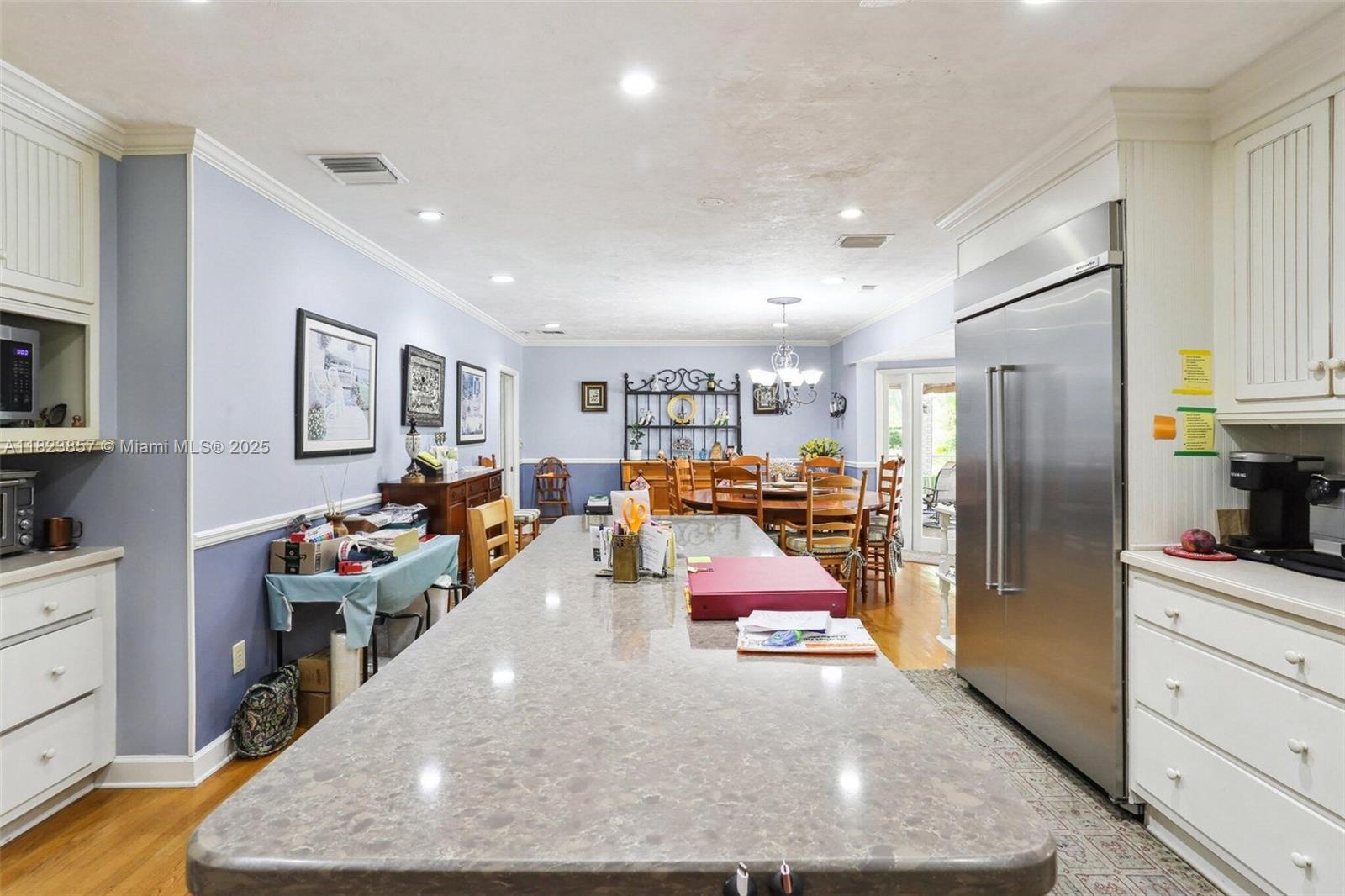 HELMS COUNTRY ESTATES RE- - Residential