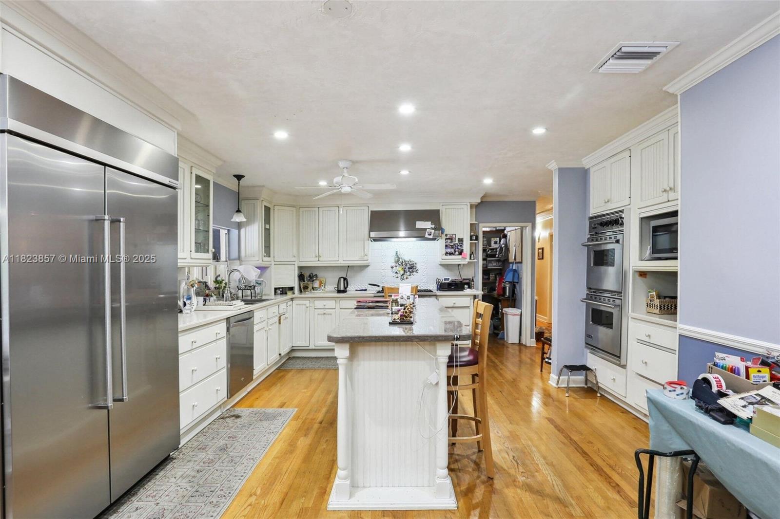 HELMS COUNTRY ESTATES RE- - Residential