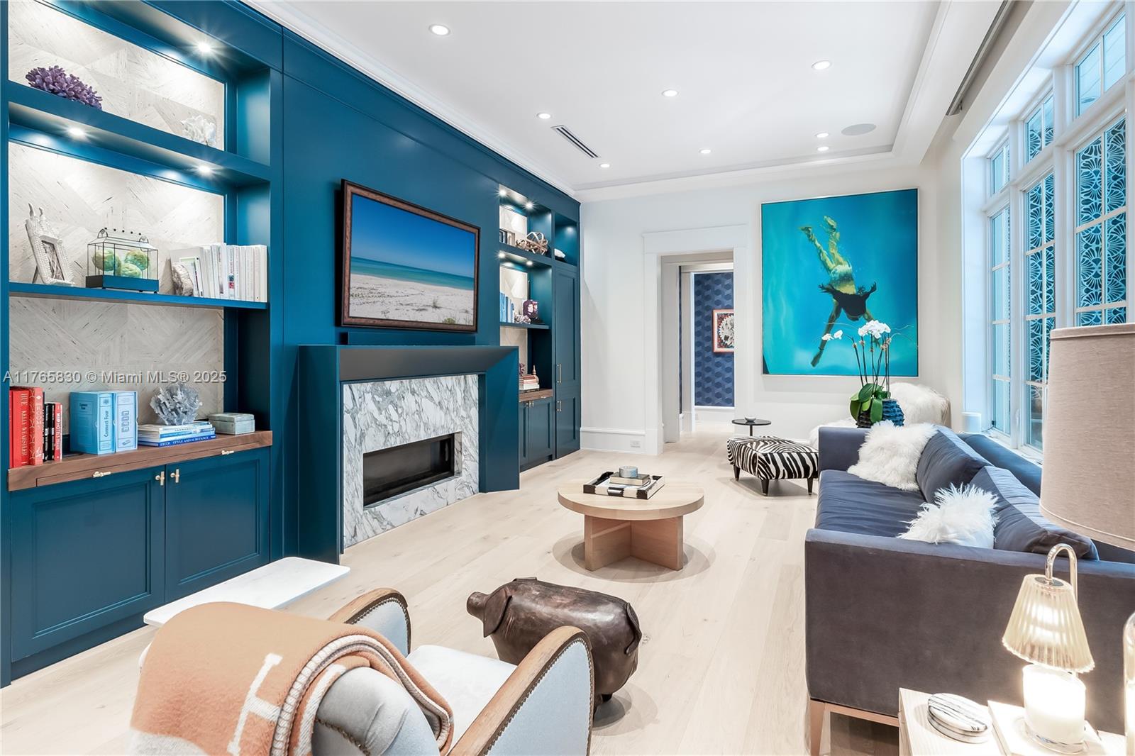 GRANADA PARK - Residential