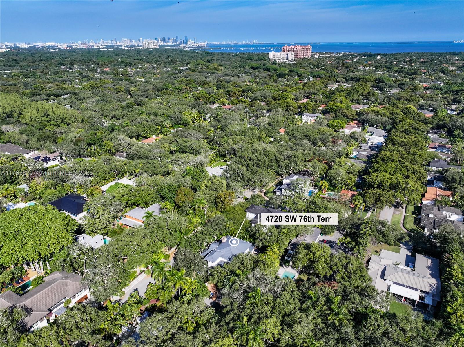 GRANADA PARK - Residential