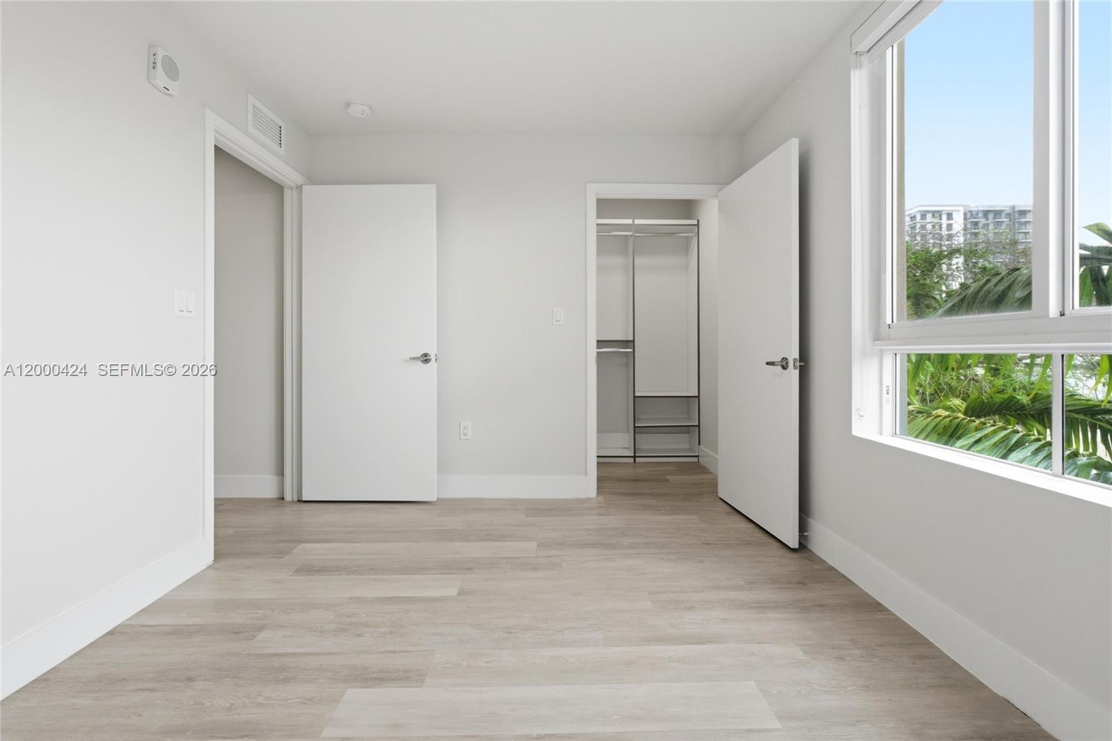 AVENTURA VILLAS CONDO - Residential Lease