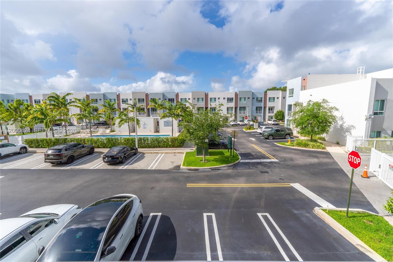 AVENTURA VILLAS CONDO - Residential Lease