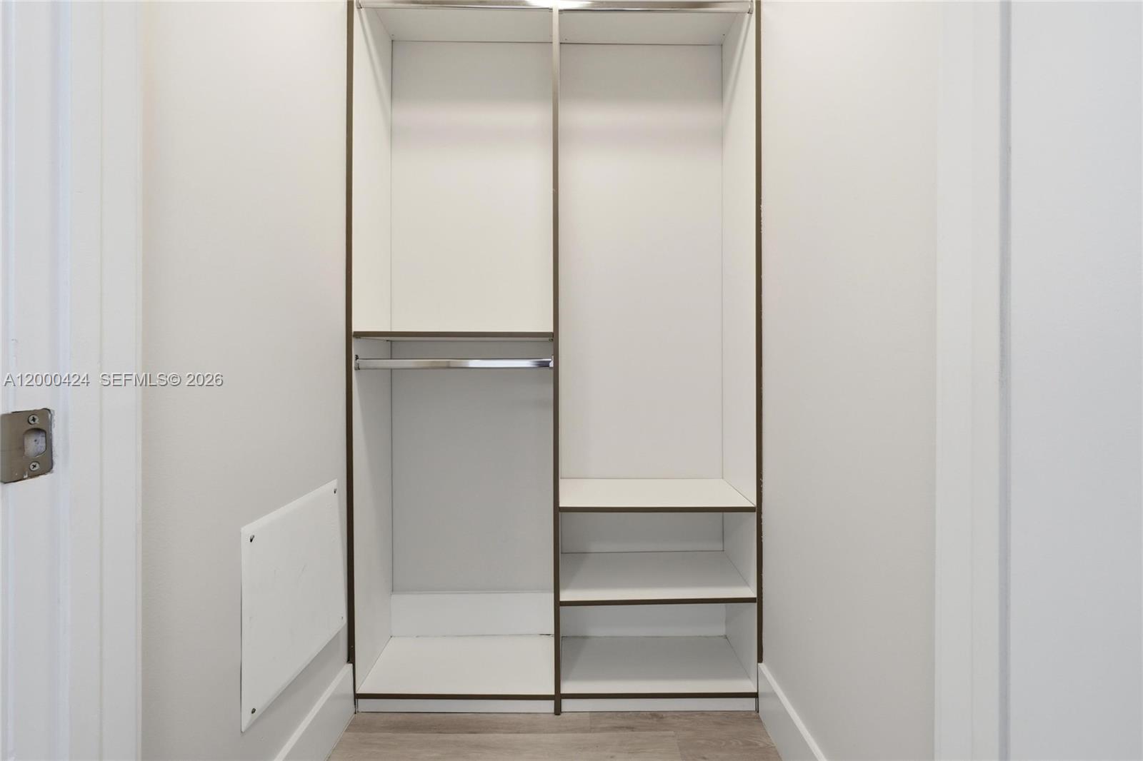 AVENTURA VILLAS CONDO - Residential Lease