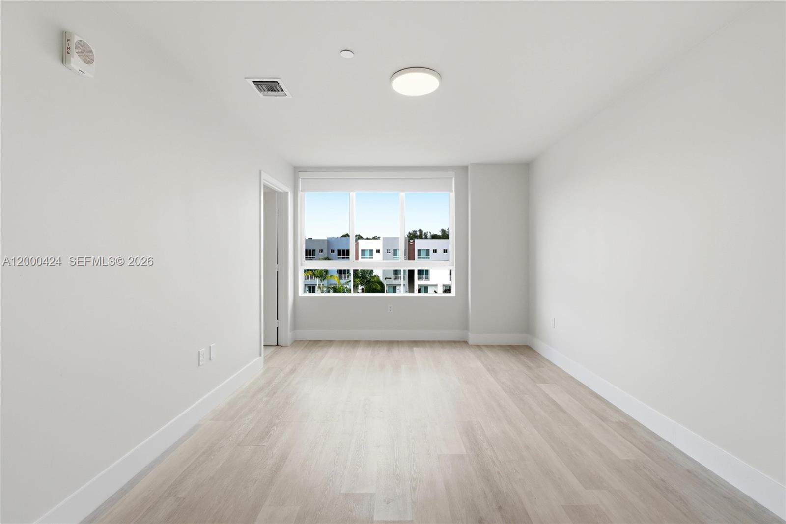 AVENTURA VILLAS CONDO - Residential Lease