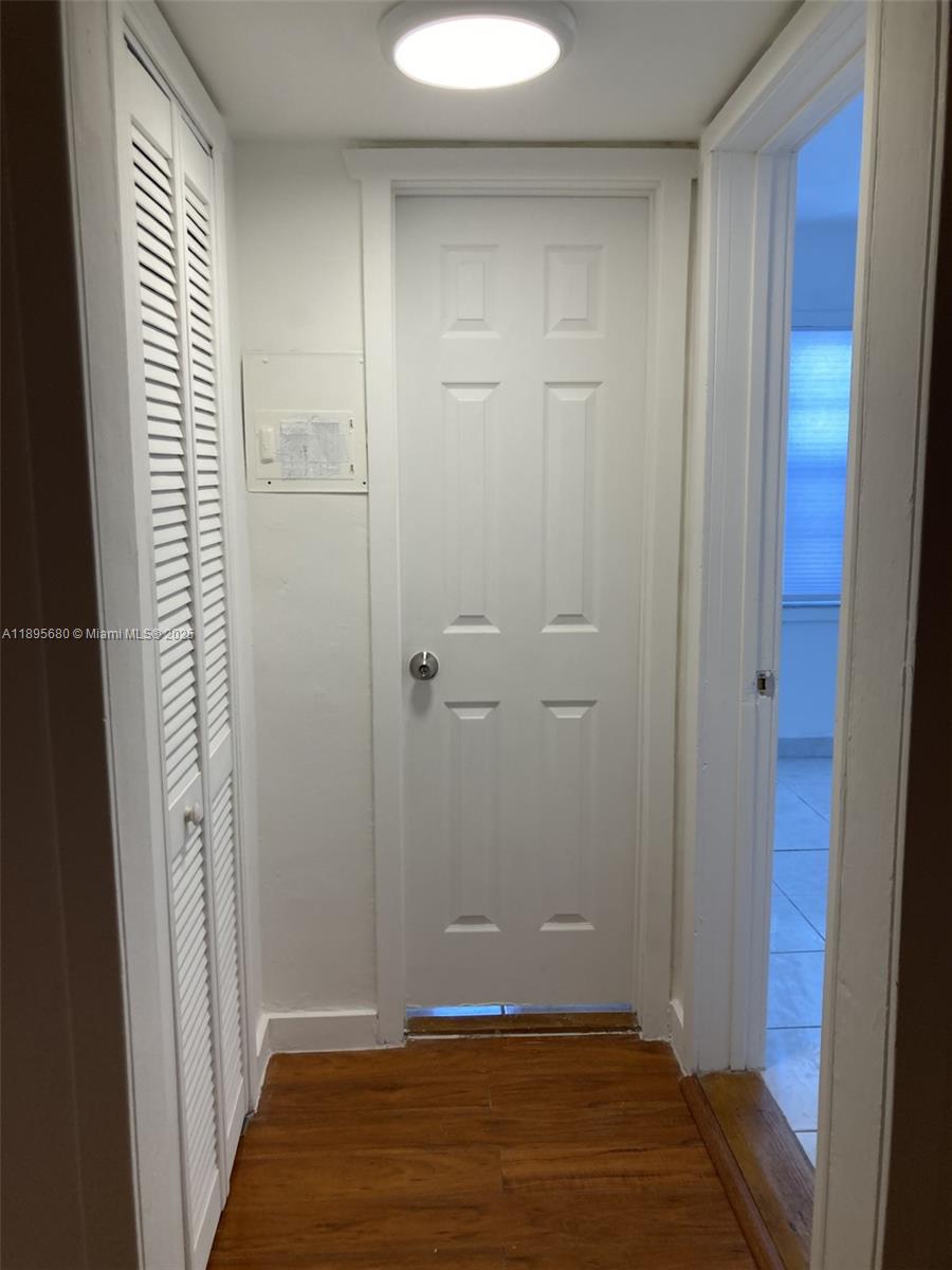 ISLE OF NORMANDY MIAMI VI - Residential Lease