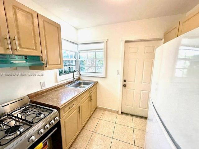 ISLE OF NORMANDY MIAMI VI - Residential Lease