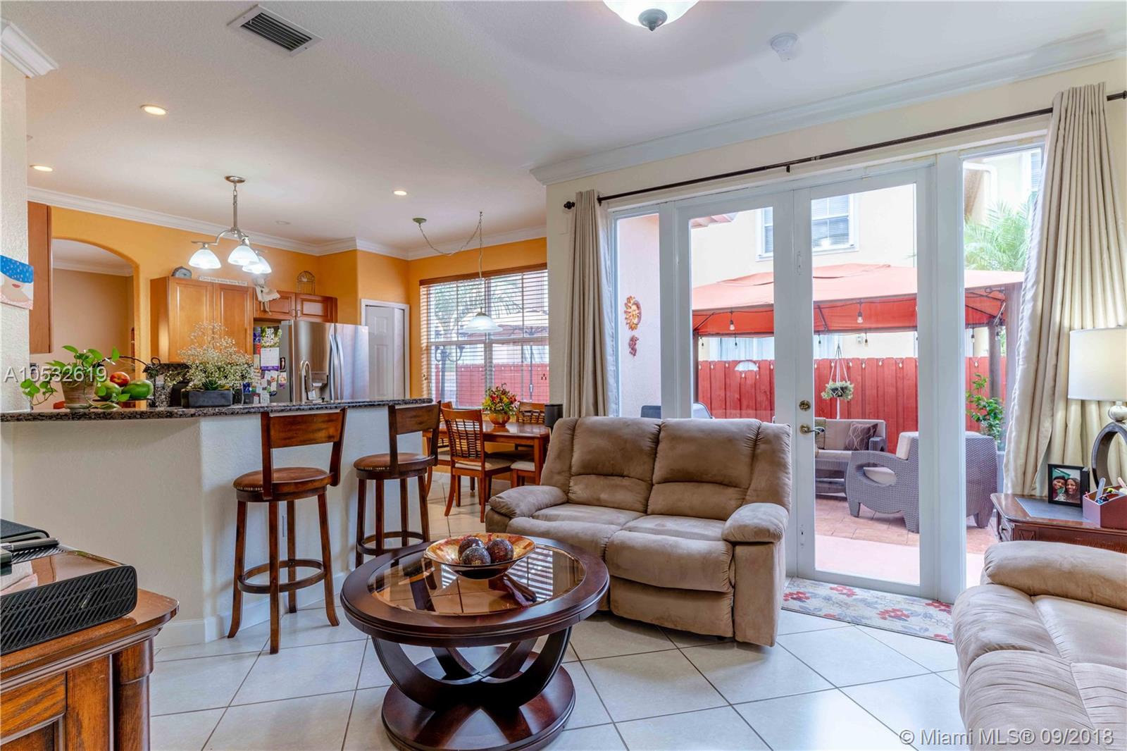 KENDALL BREEZE SOUTH - Residential