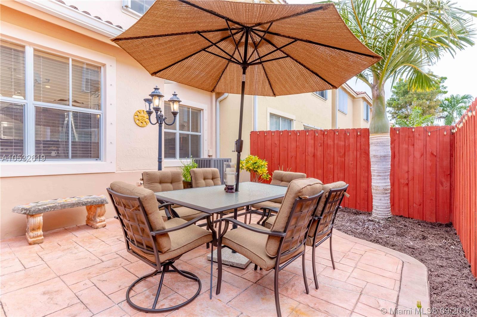 KENDALL BREEZE SOUTH - Residential