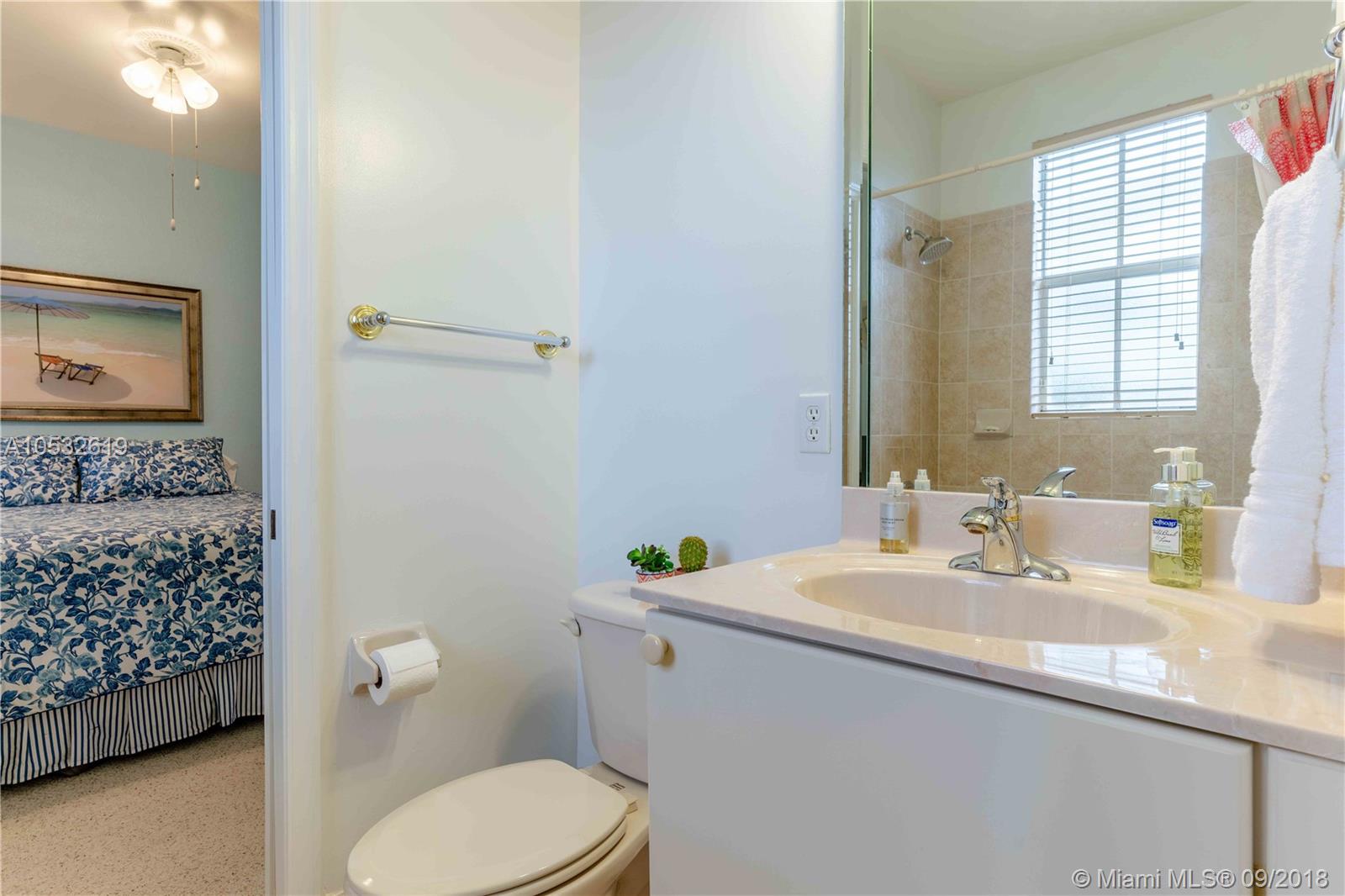 KENDALL BREEZE SOUTH - Residential