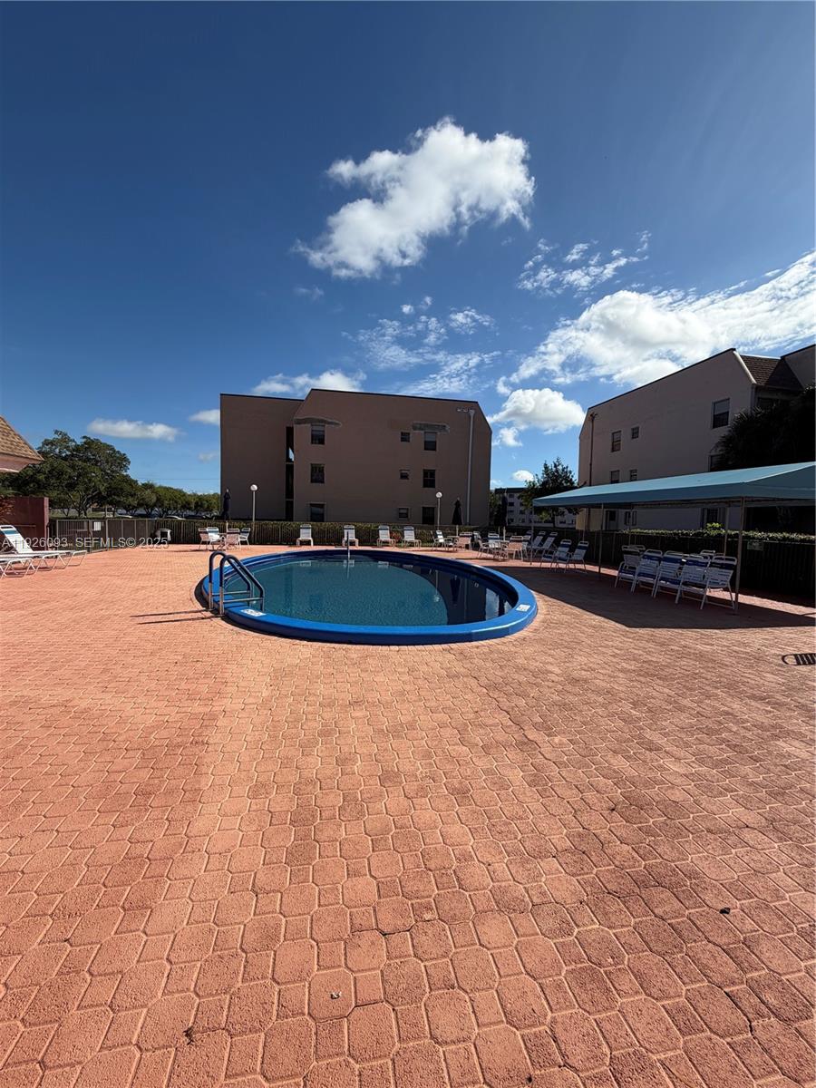 SUNRISE LAKES 167 CONDO - Residential