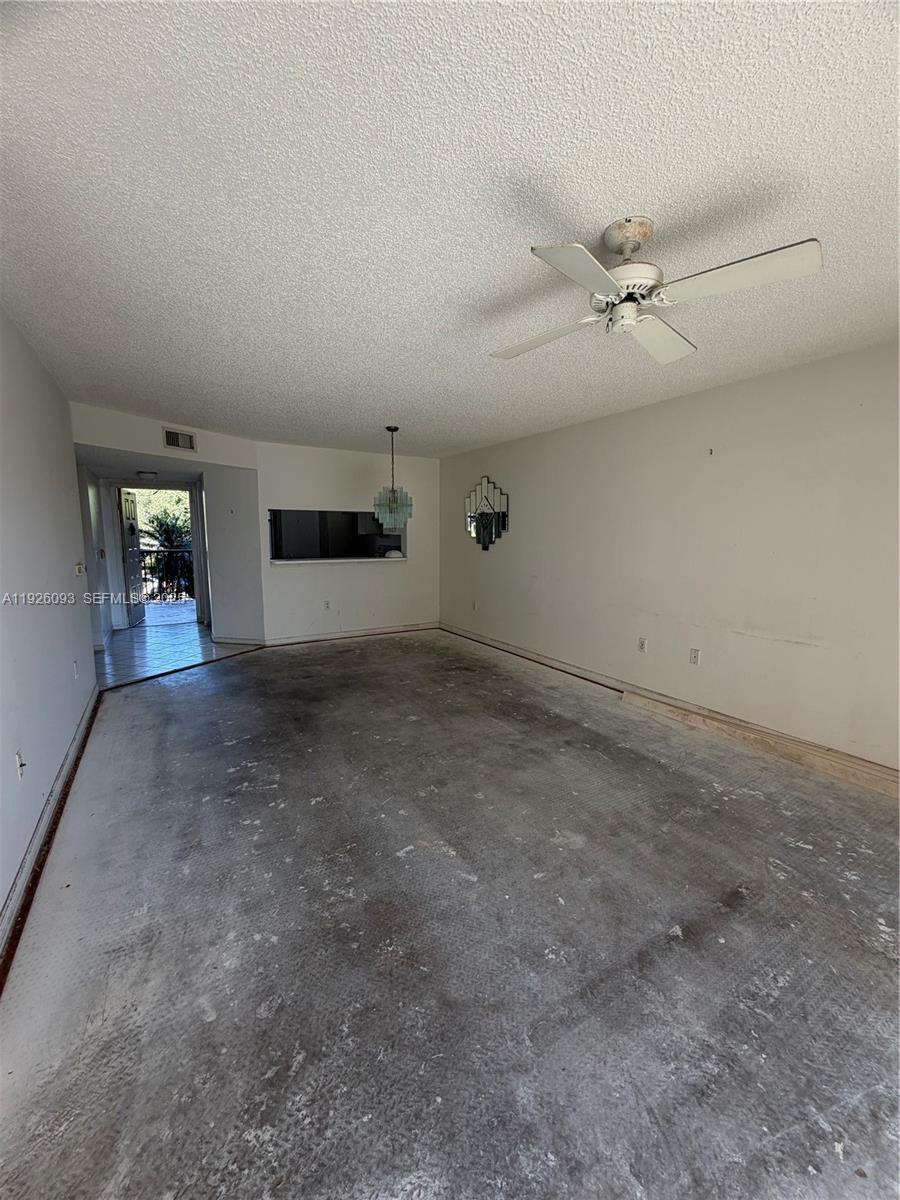 SUNRISE LAKES 167 CONDO - Residential