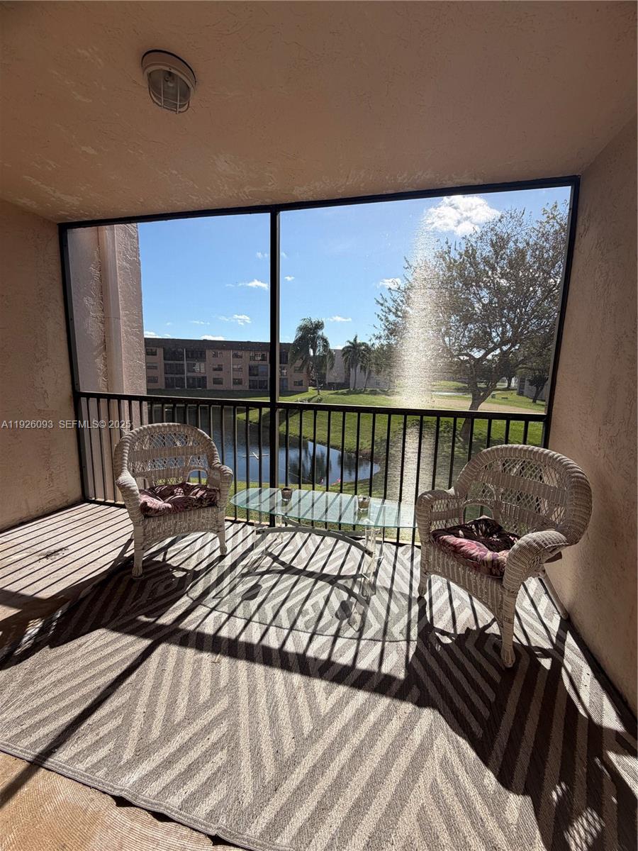 SUNRISE LAKES 167 CONDO - Residential