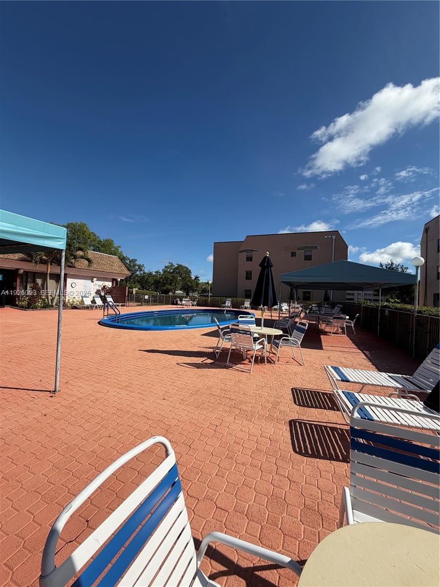 SUNRISE LAKES 167 CONDO - Residential