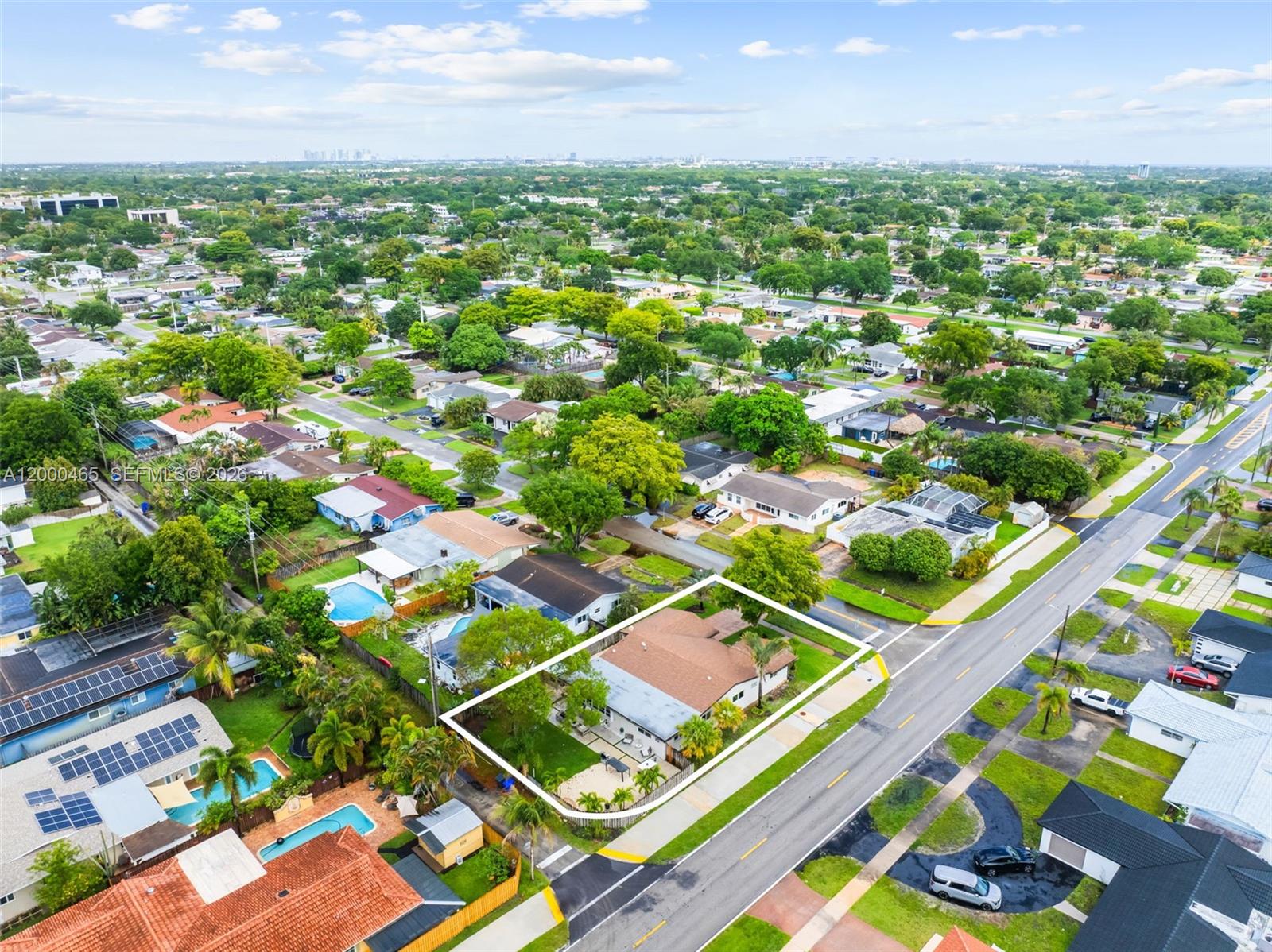 HOLLYWOOD HILLS AMEN PLAT - Residential